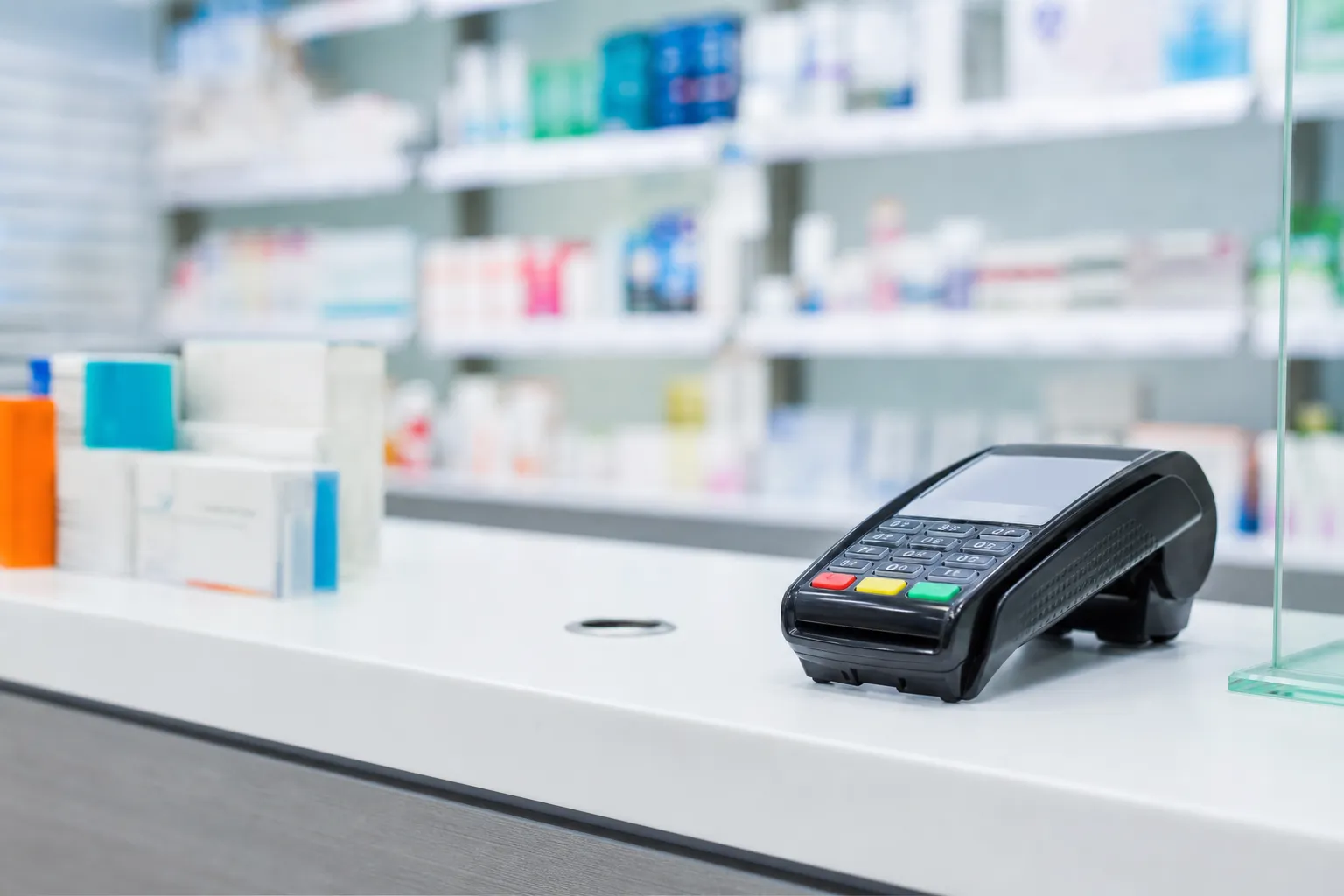 POS per Farmacie: Guida Completa 2026 | RoxPay